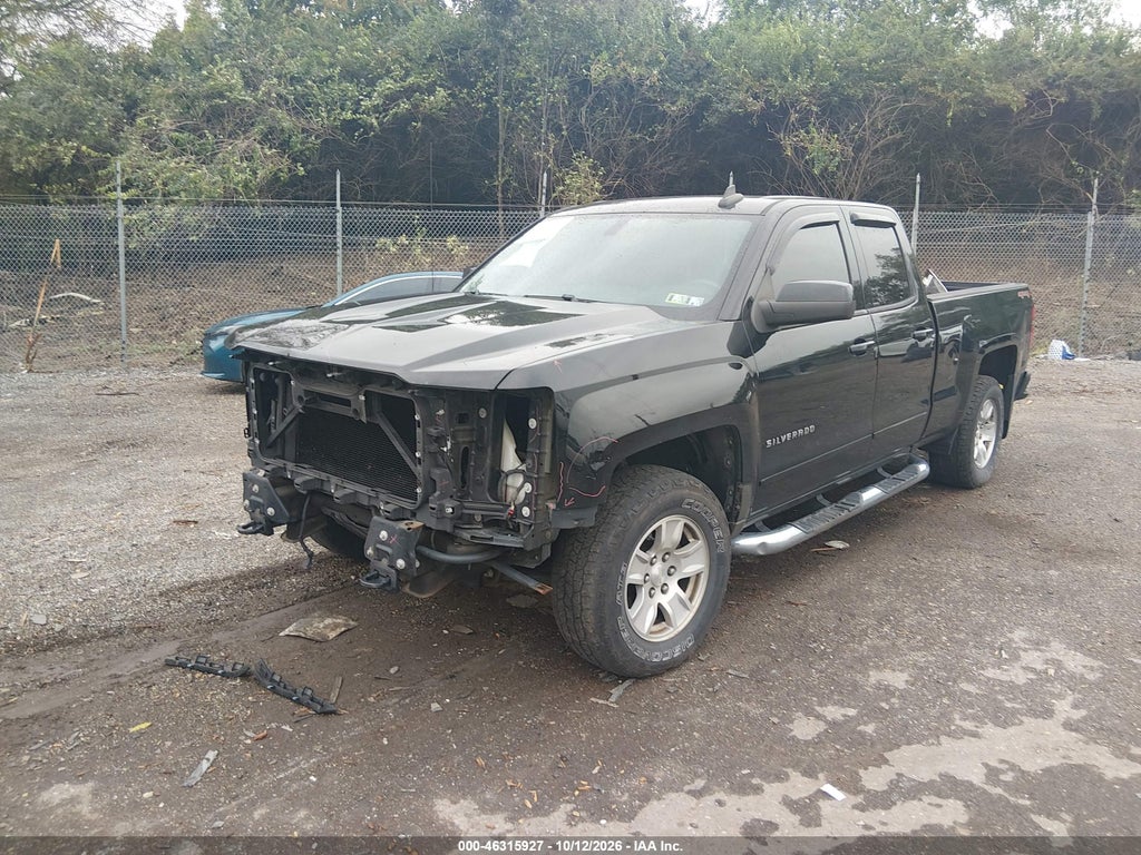 2017 Chevrolet Silverado 1500 1LT photo 2