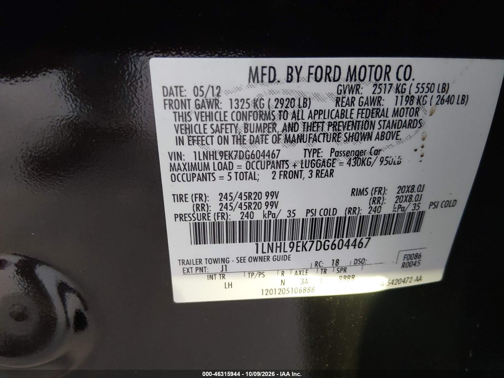 2013 Lincoln MKS photo 9