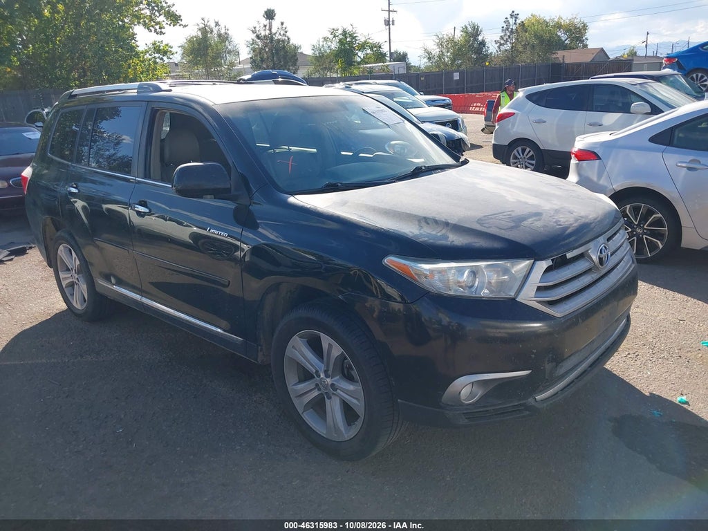 2013 Toyota Highlander Limited V6 photo 1