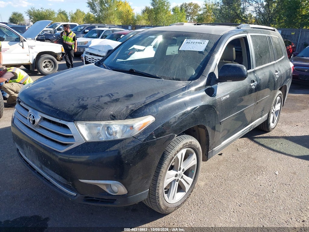2013 Toyota Highlander Limited V6 photo 2