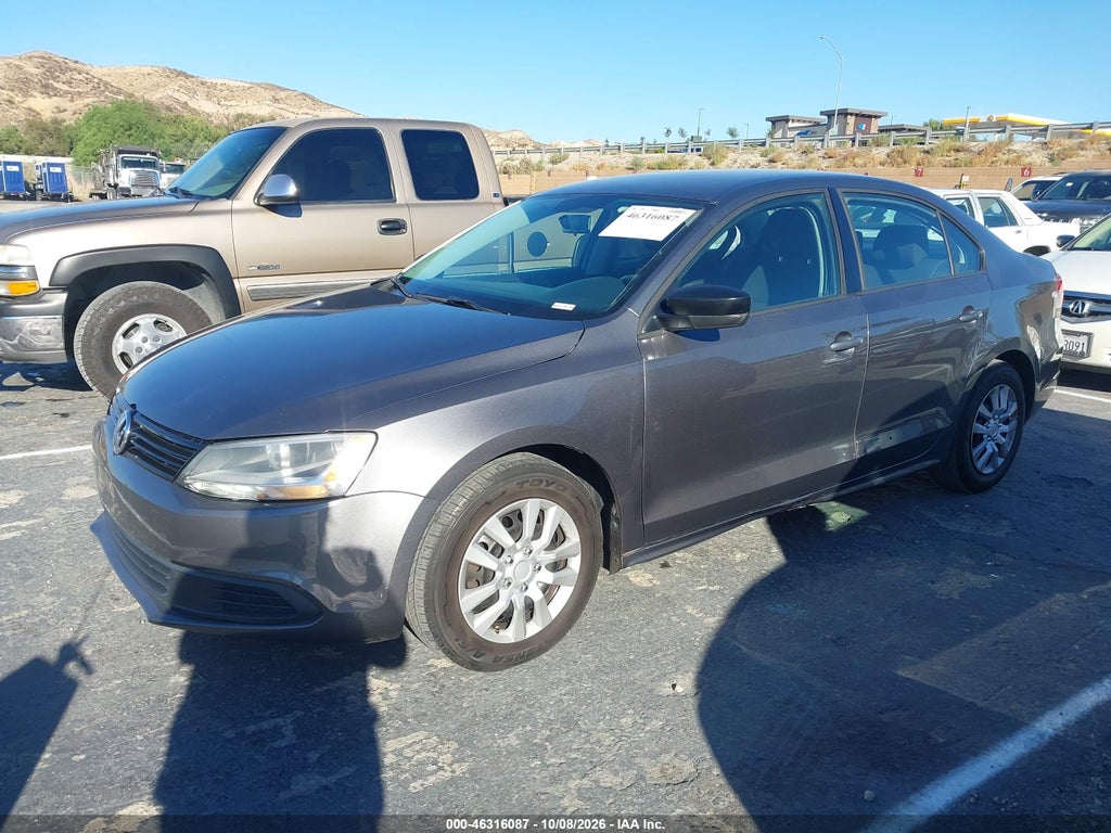 2014 Volkswagen Jetta 2.0L S photo 2