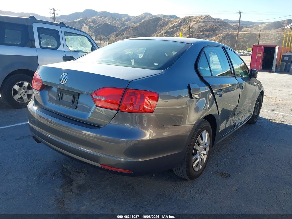 2014 Volkswagen Jetta 2.0L S photo 4