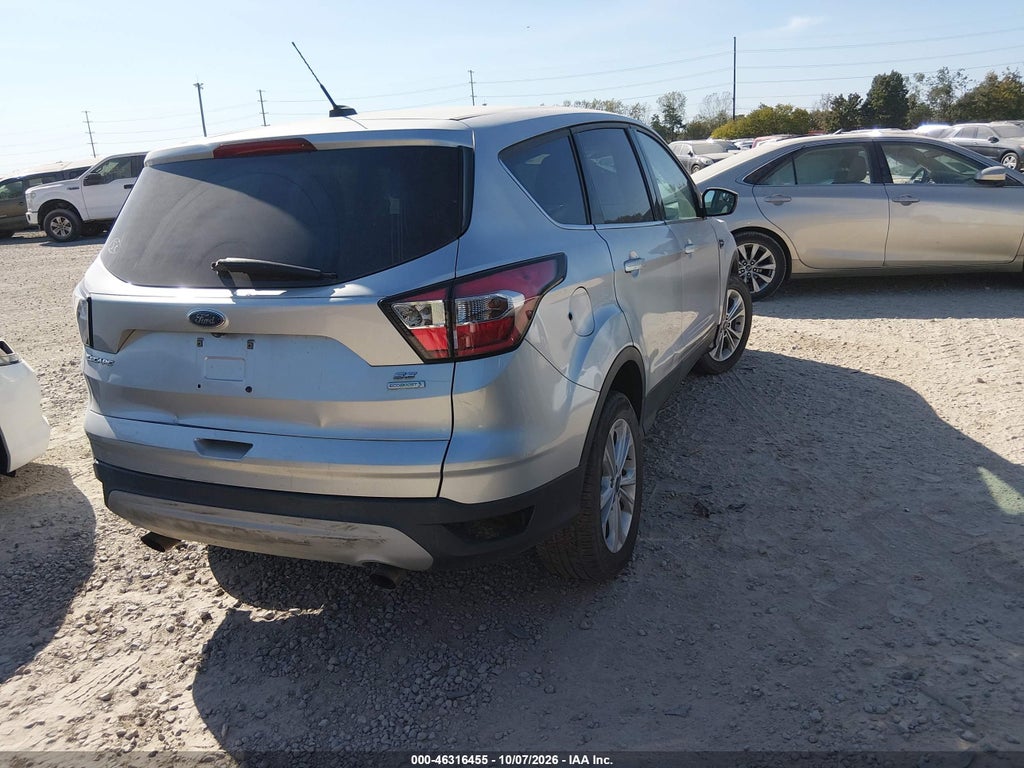 2017 Ford Escape SE photo 4