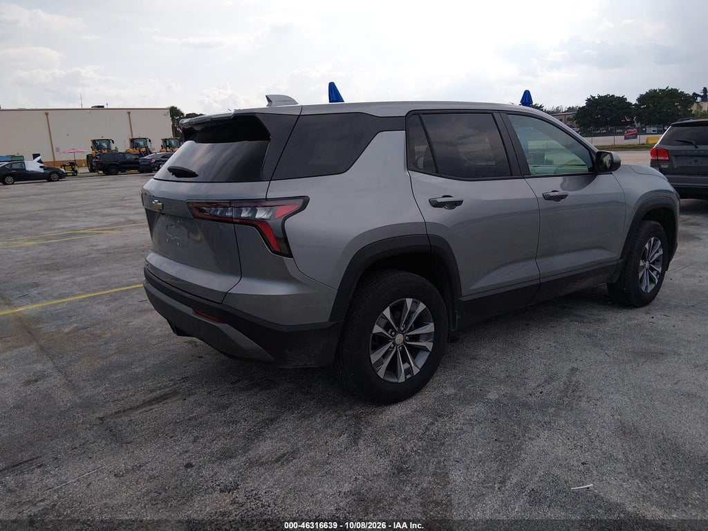 2026 Chevrolet Equinox FWD LT photo 4