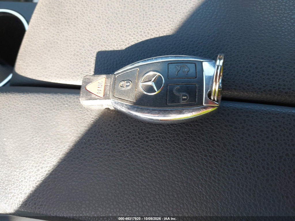 2013 Mercedes-Benz C 350 Sport photo 11