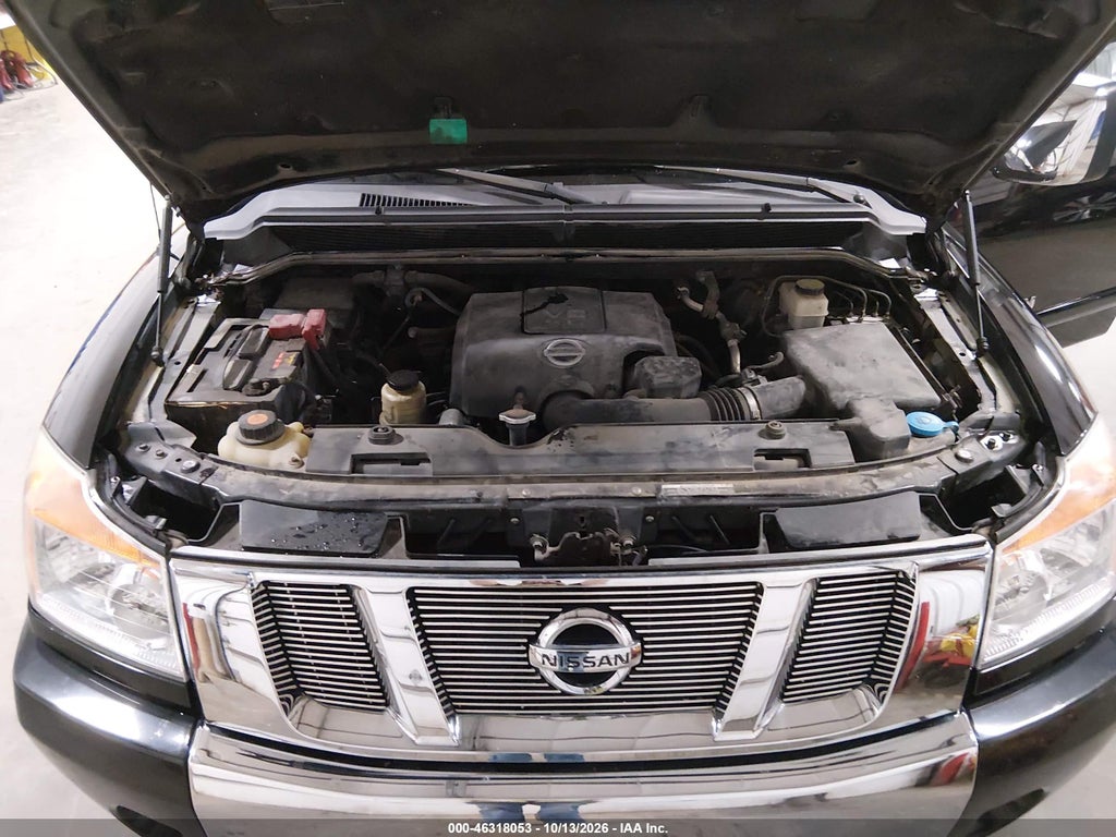 2010 Nissan Titan LE photo 10