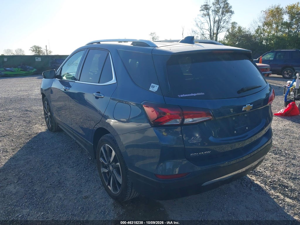 2024 Chevrolet Equinox FWD Premier photo 3