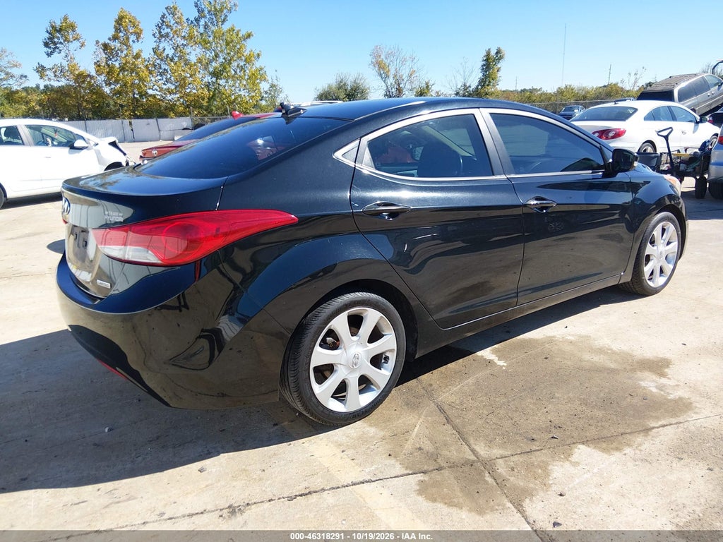 2013 Hyundai Elantra Limited photo 4