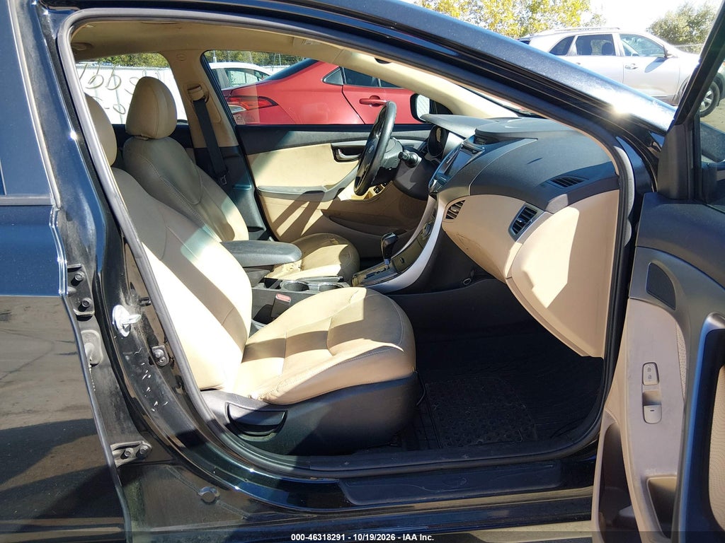 2013 Hyundai Elantra Limited photo 5