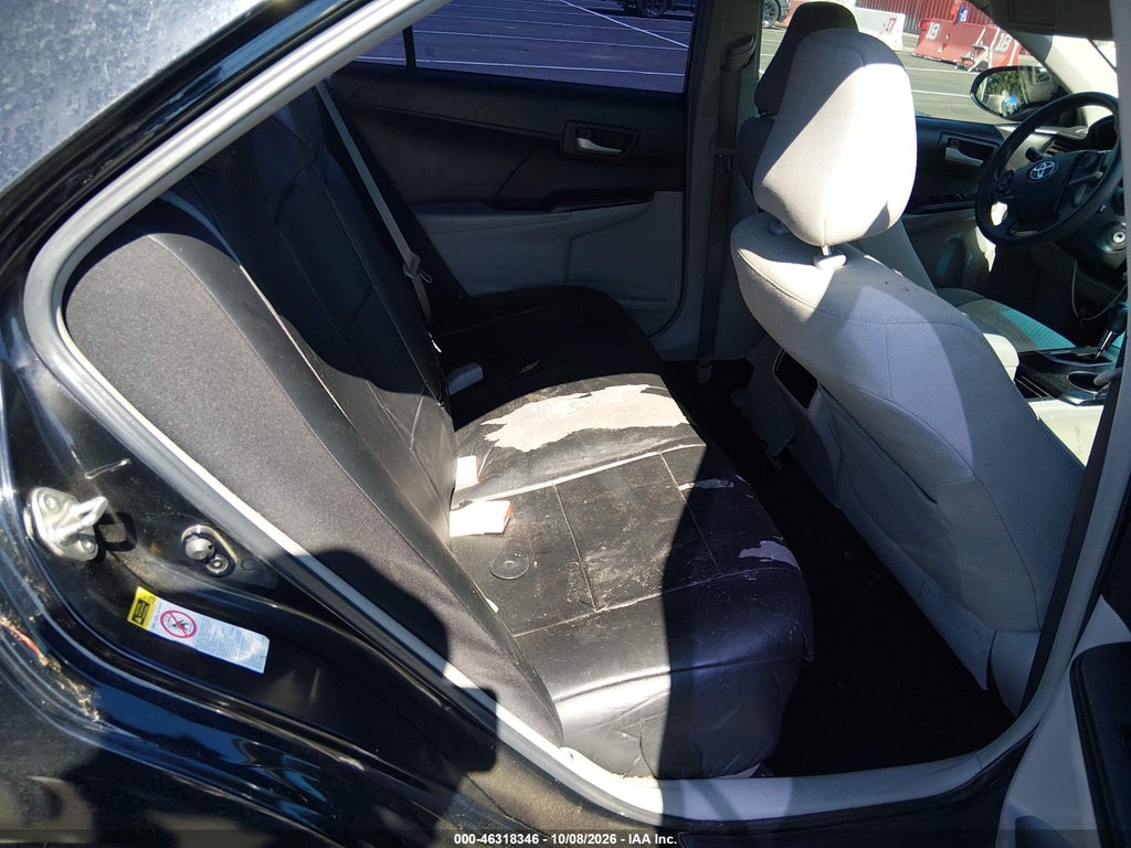 2014 Toyota Camry LE photo 8