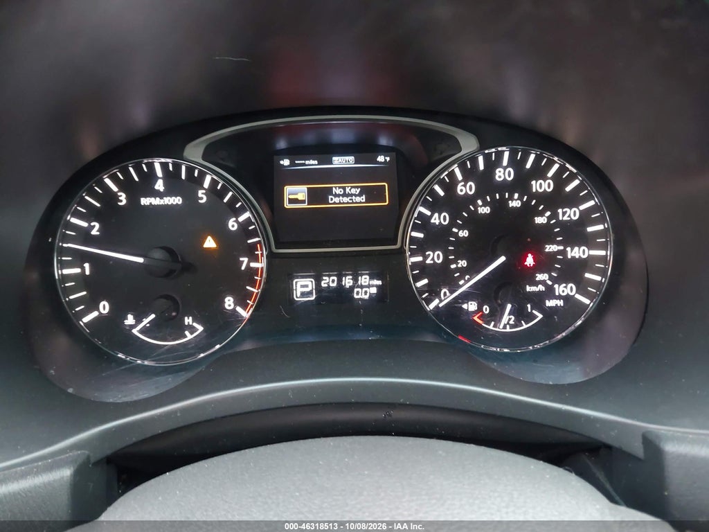 2013 Nissan Pathfinder SV photo 7