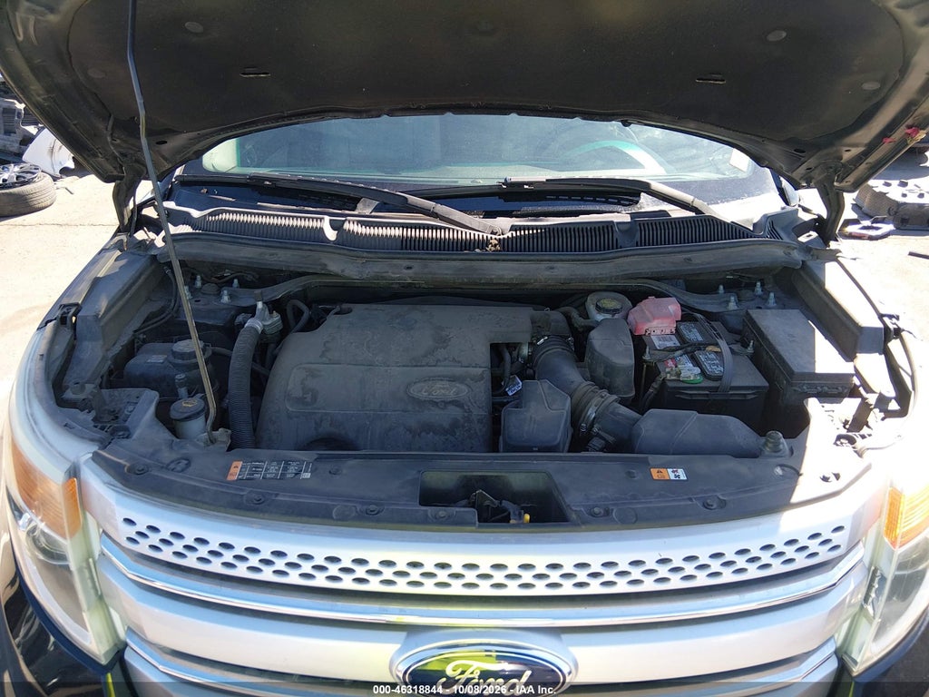 2015 Ford Explorer XLT photo 10