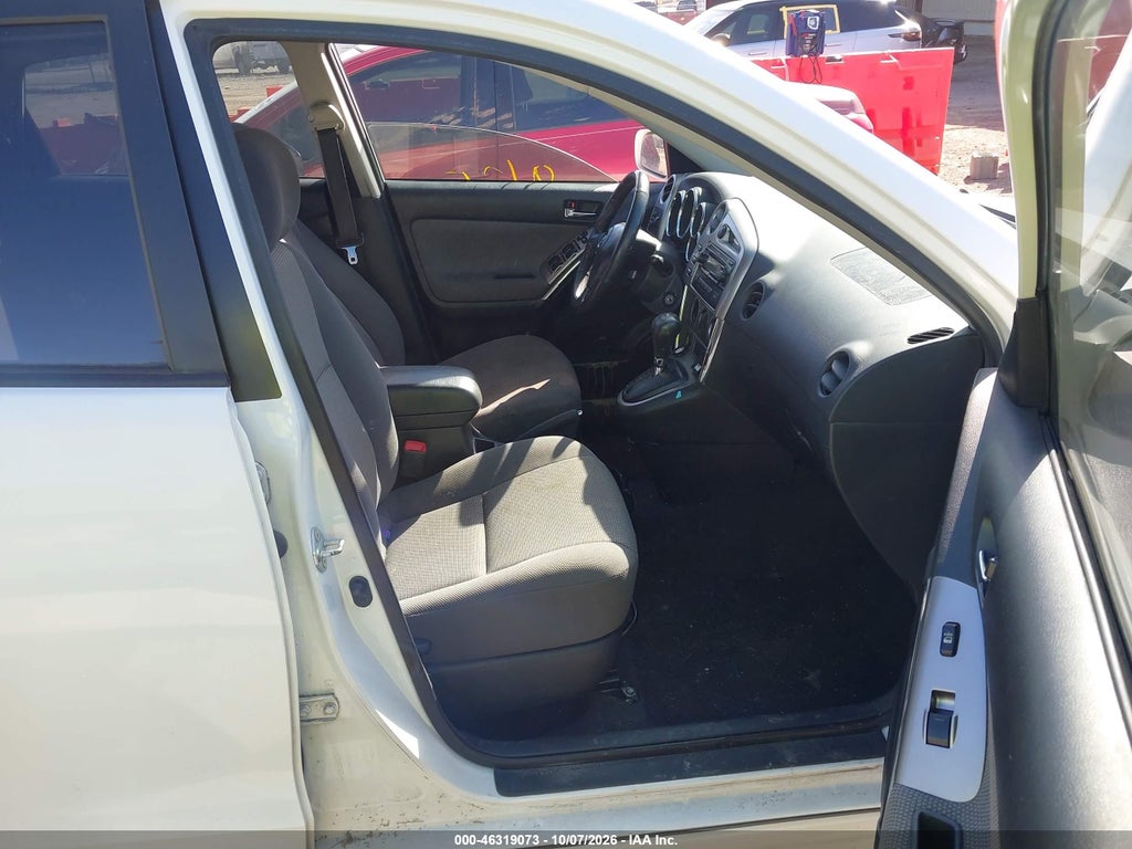 2008 Toyota Matrix XR photo 5