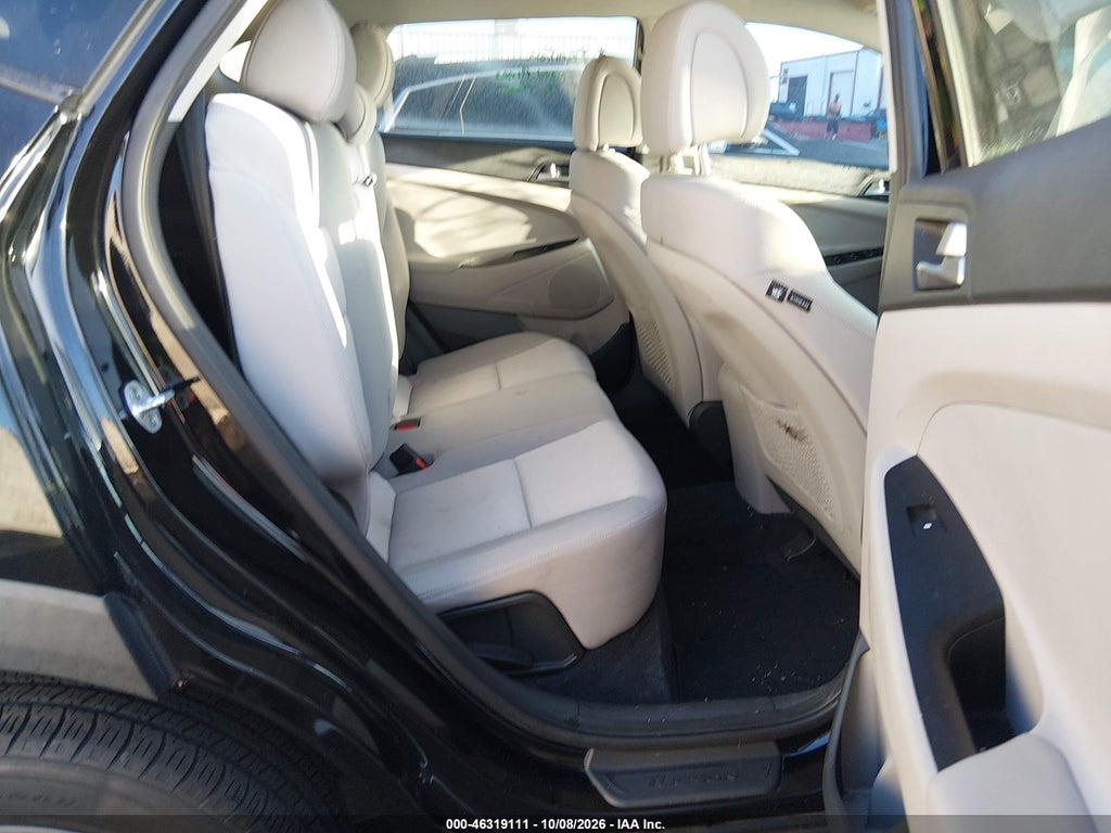 2017 Hyundai Tucson SE photo 8