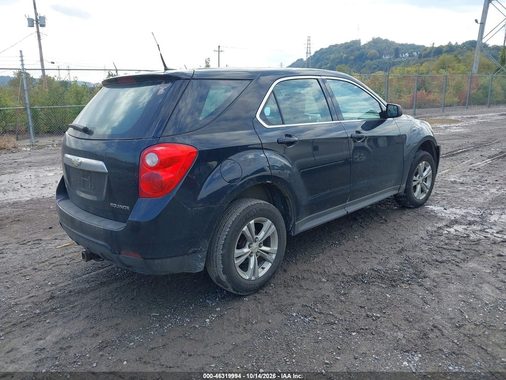 2012 Chevrolet Equinox LS photo 4