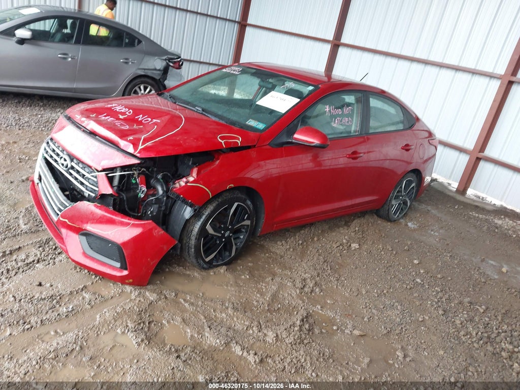 2022 Hyundai Accent SE photo 2