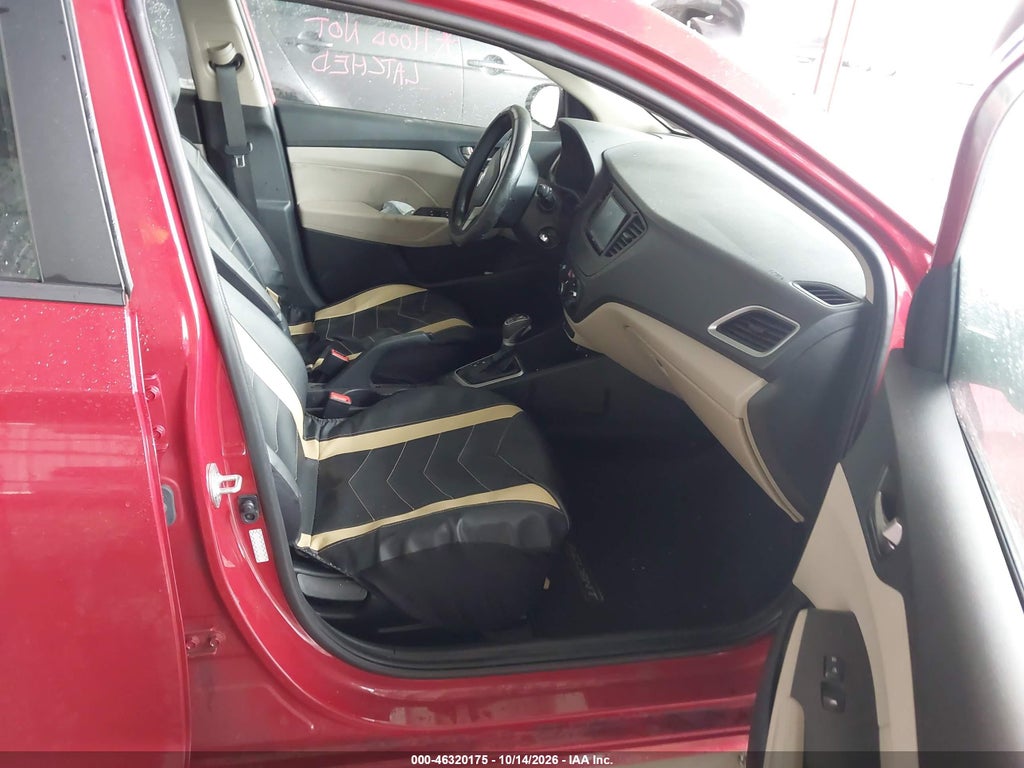 2022 Hyundai Accent SE photo 5