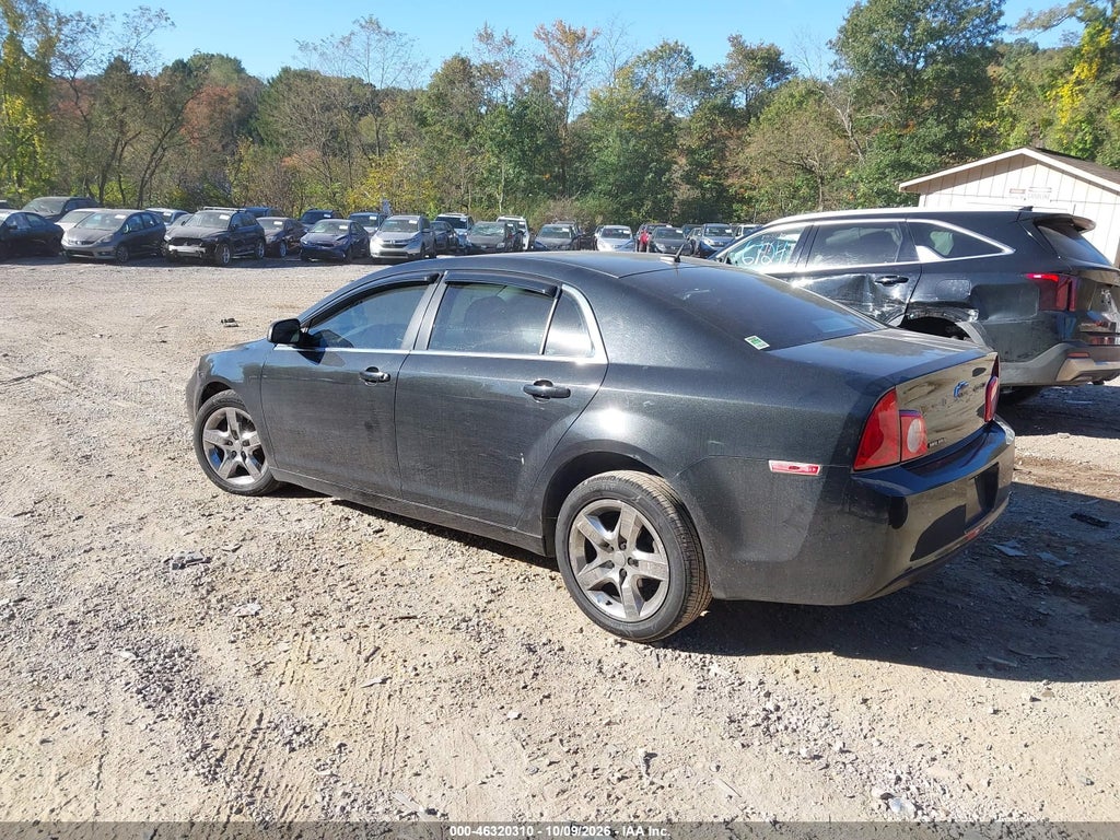 2011 Chevrolet Malibu LS photo 3
