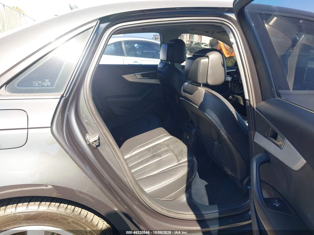 2018 Audi A4 2.0T Premium/2.0T Tech Premium photo 8