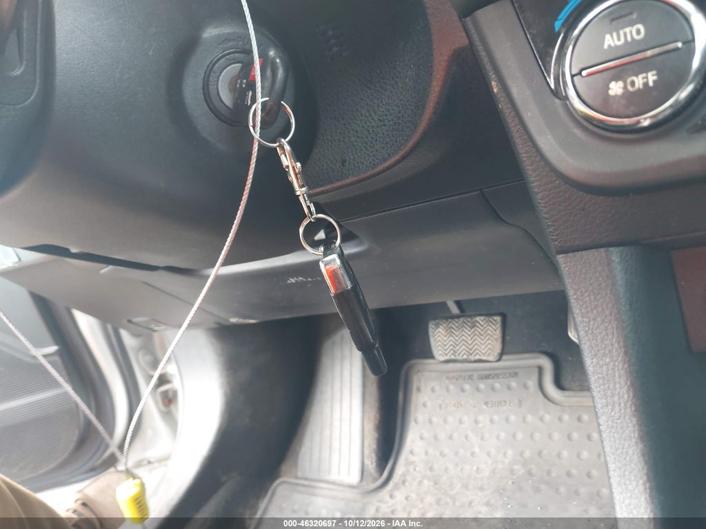 2016 Toyota Corolla S Plus photo 11
