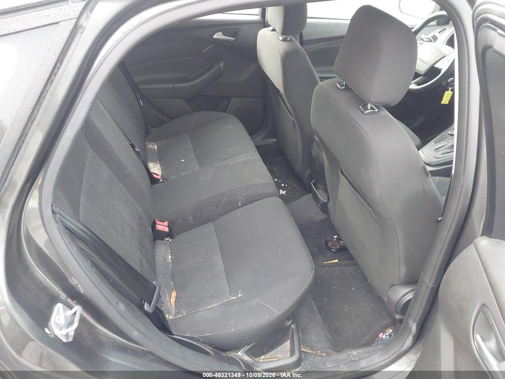 2015 Ford Focus SE photo 8