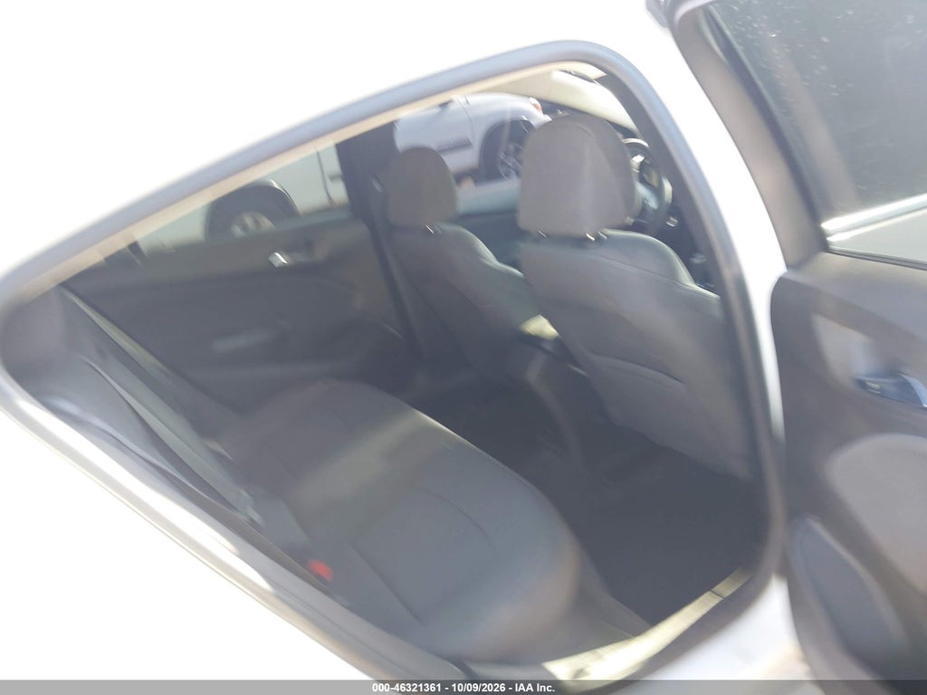 2018 Chevrolet Cruze LT Auto photo 8