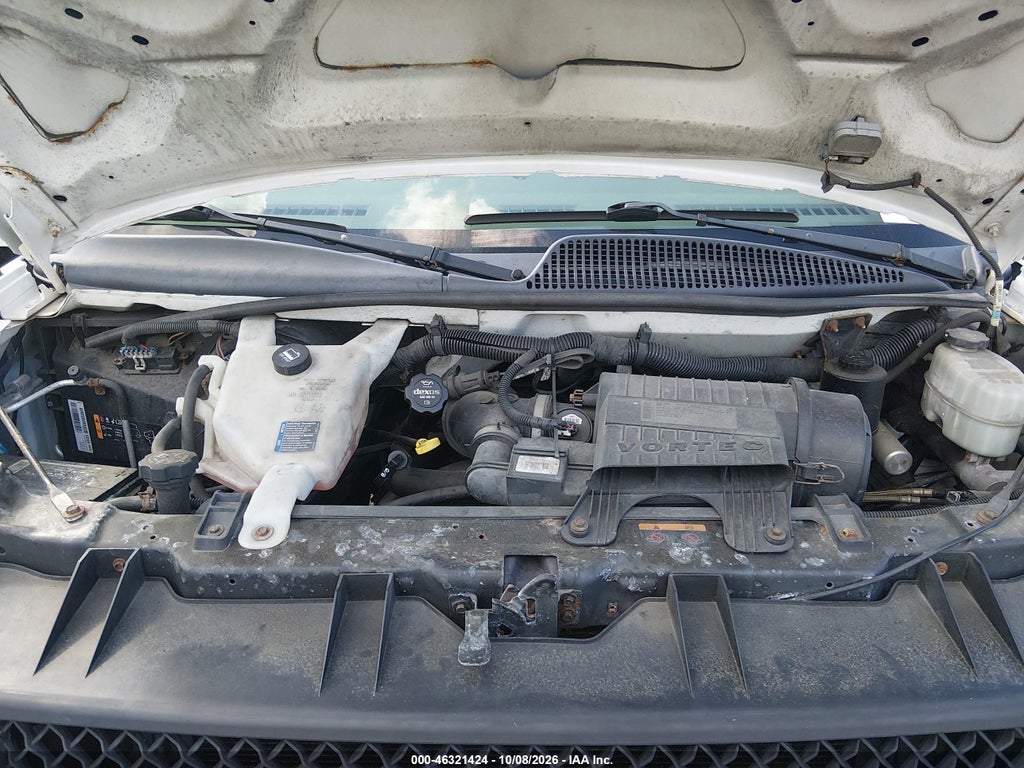 2013 Chevrolet Express 1500 Work Van photo 10