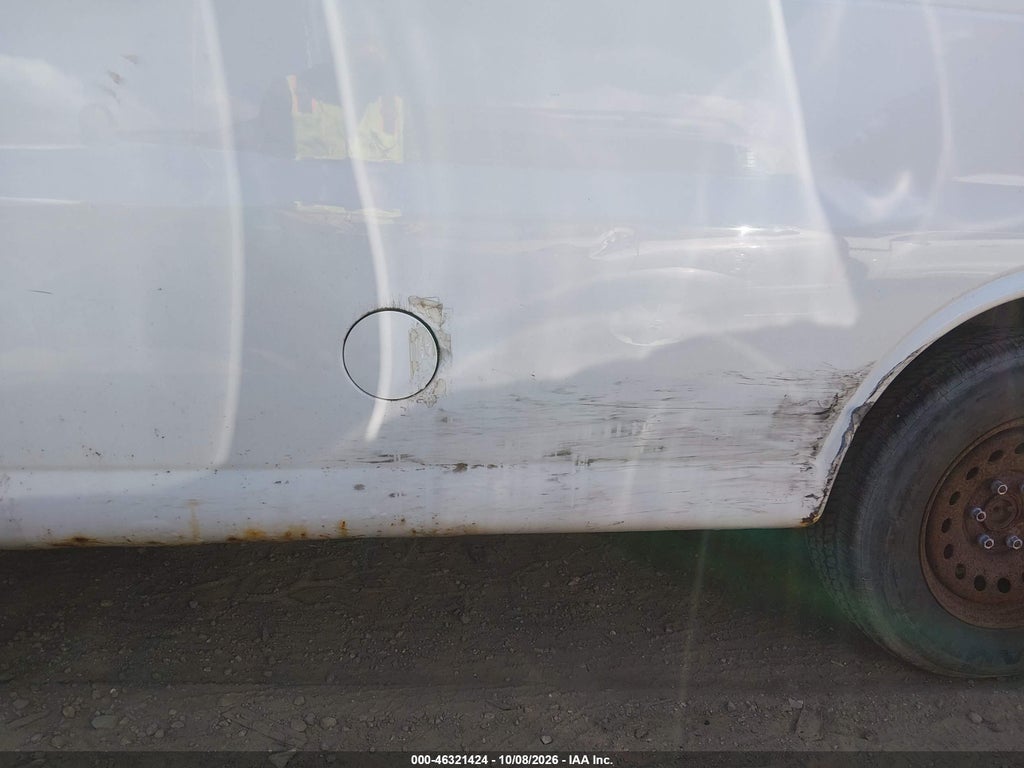 2013 Chevrolet Express 1500 Work Van photo 6