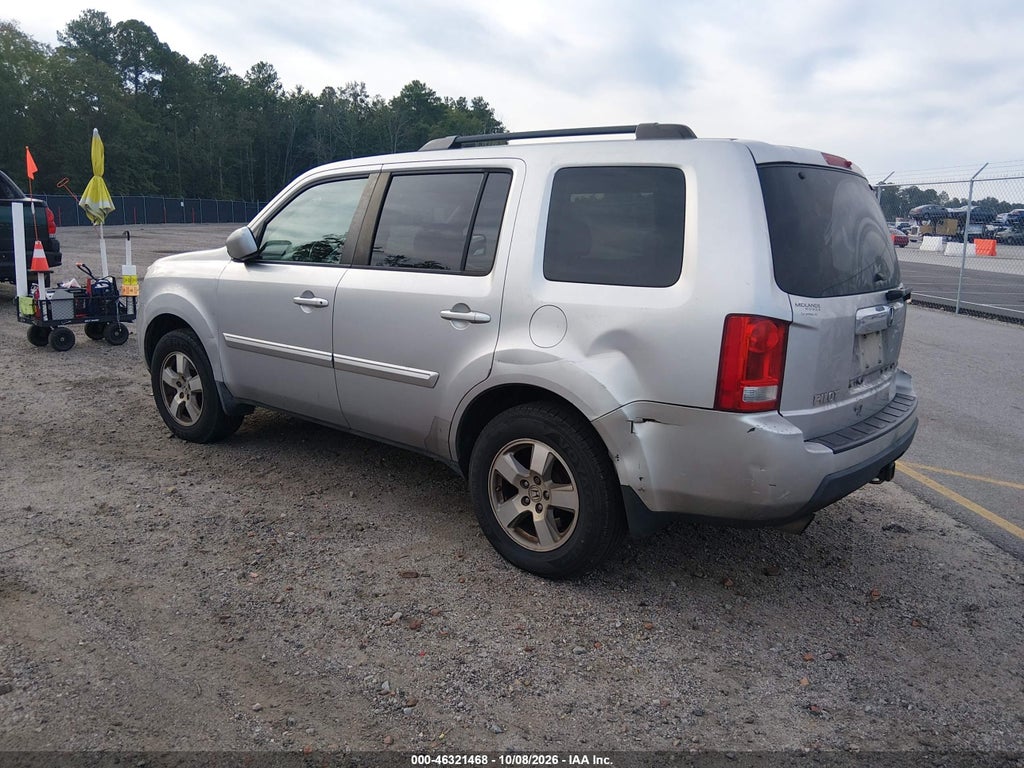 2011 Honda Pilot EX-L photo 3