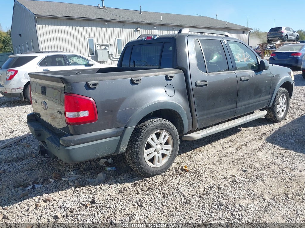 2007 Ford Explorer Sport Trac XLT photo 4