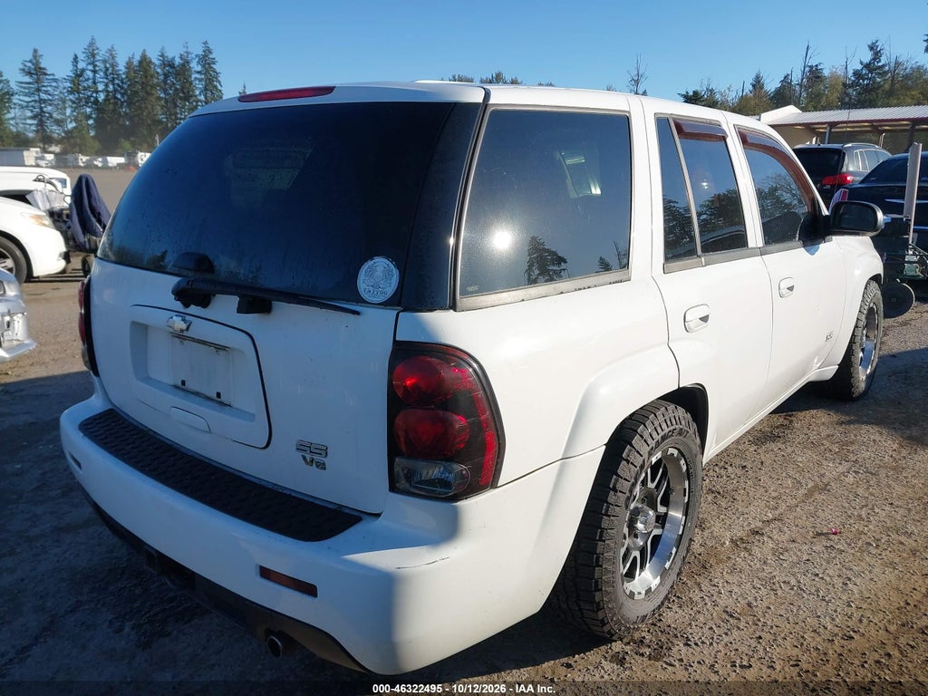 2007 Chevrolet Trailblazer SS photo 4