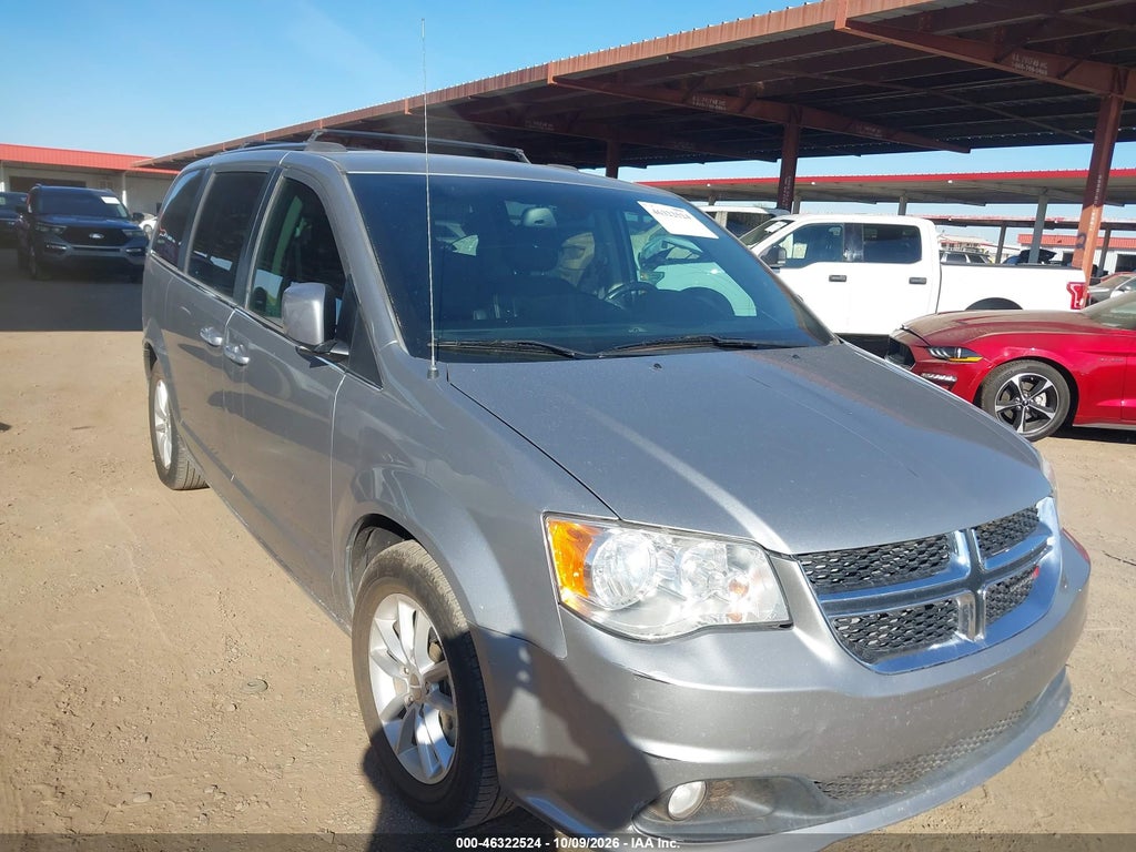 2019 Dodge Grand Caravan SXT photo 1