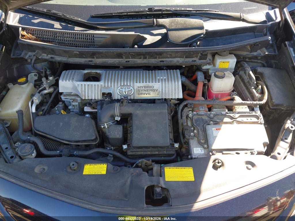 2012 Toyota Prius V TWO photo 10