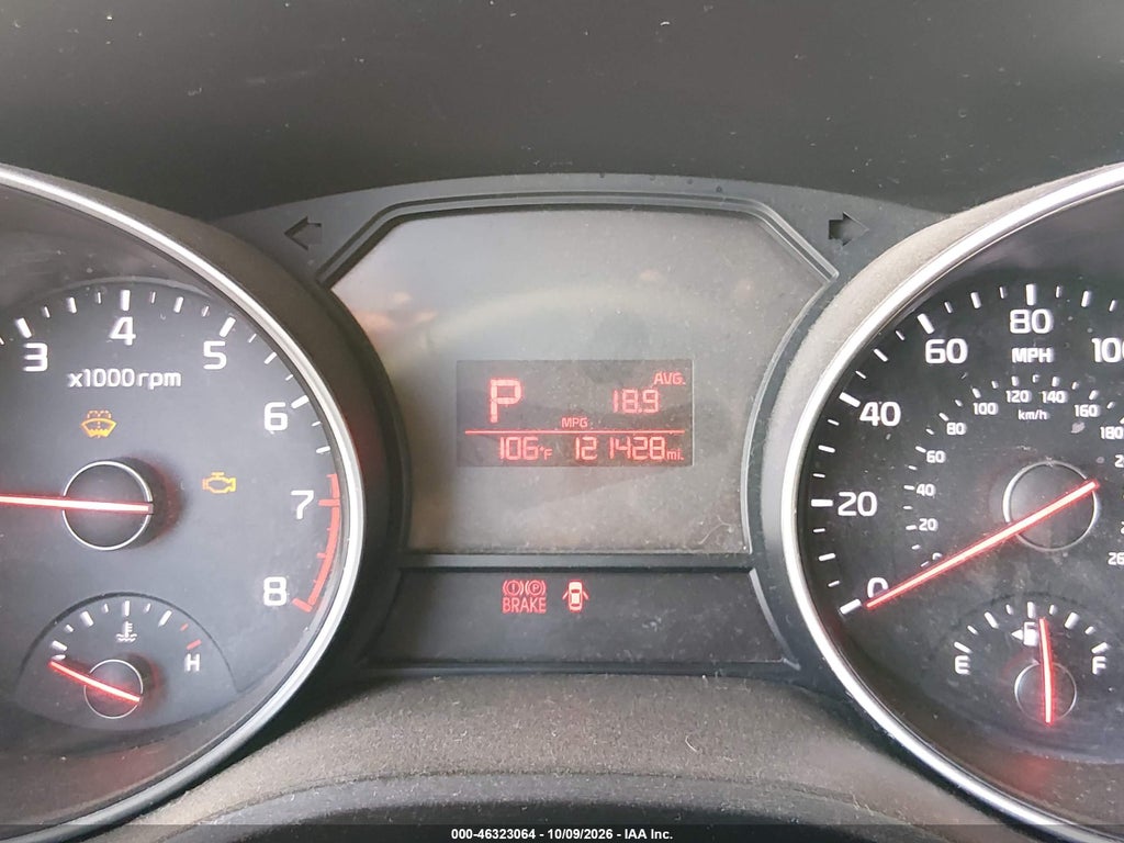 2015 Kia Sedona LX photo 7