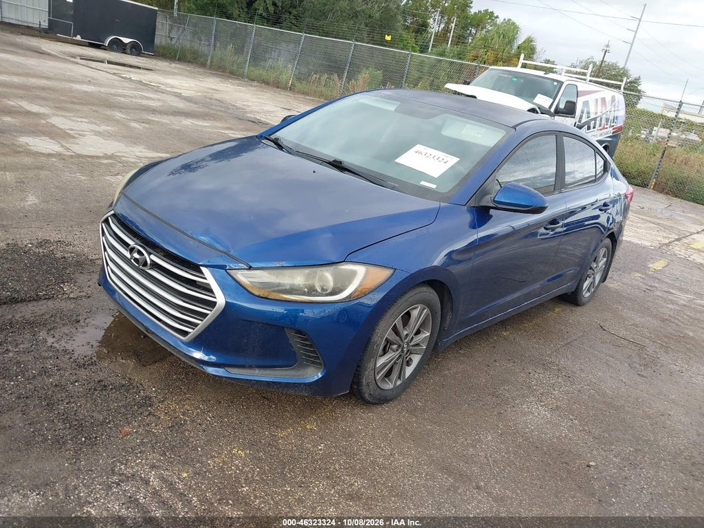 2017 Hyundai Elantra SE photo 2