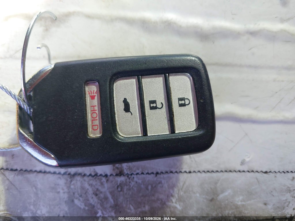 2016 Honda Pilot LX photo 11