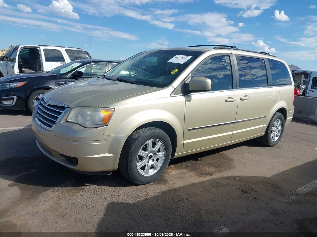 2010 Chrysler Town & Country Touring photo 2