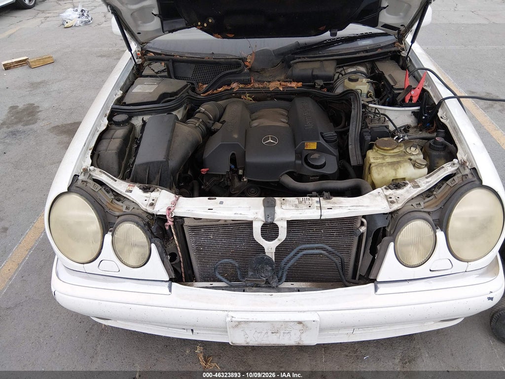 1999 Mercedes-Benz E 320 photo 10