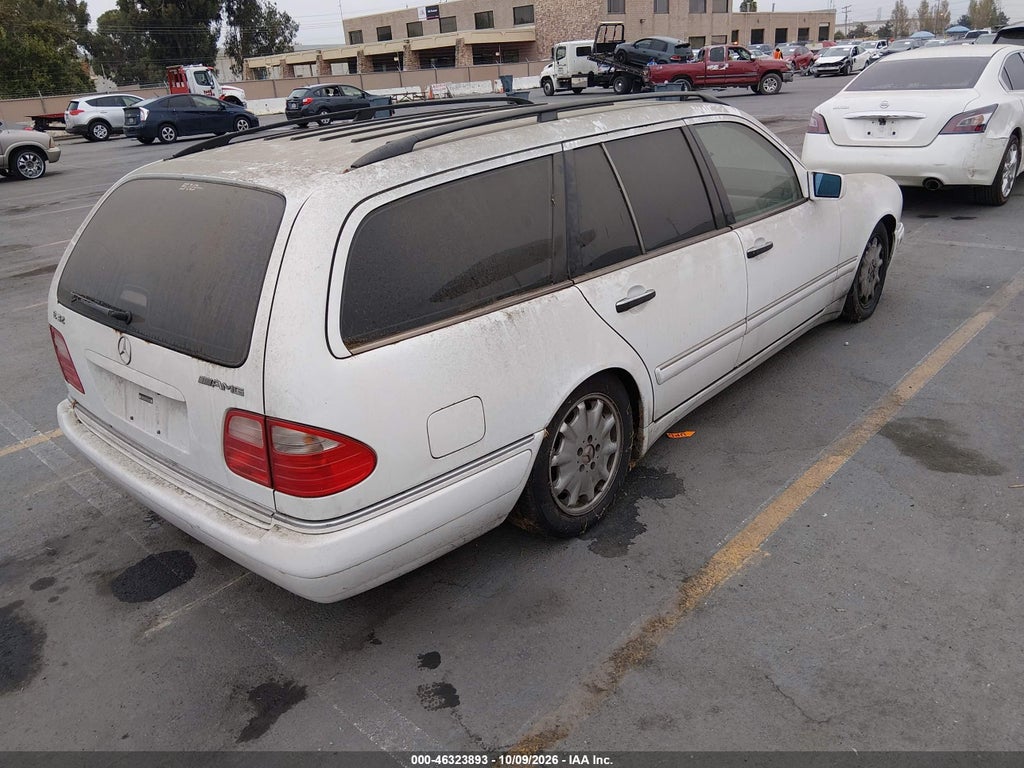 1999 Mercedes-Benz E 320 photo 6