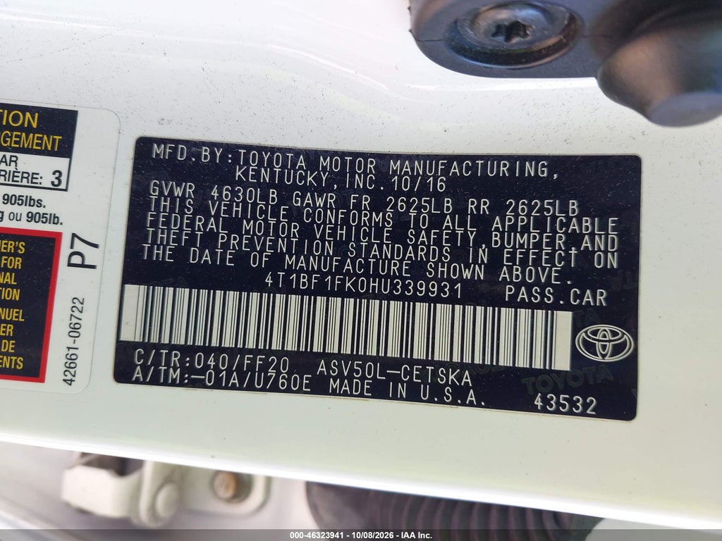 2017 Toyota Camry SE photo 9