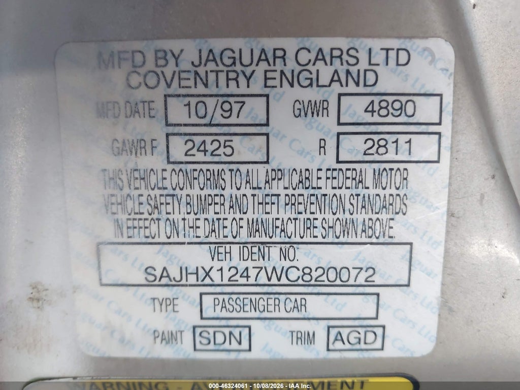 1998 Jaguar XJ8 photo 9