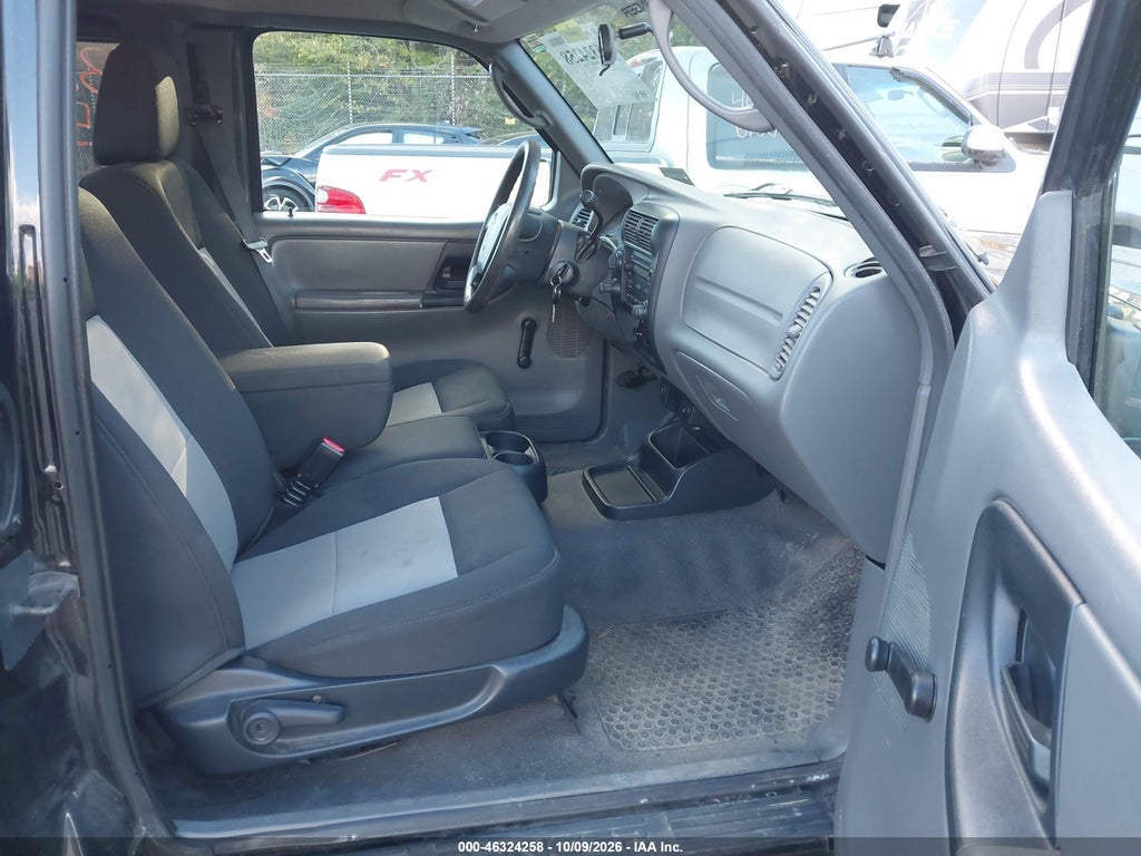 2011 Ford Ranger Sport photo 5