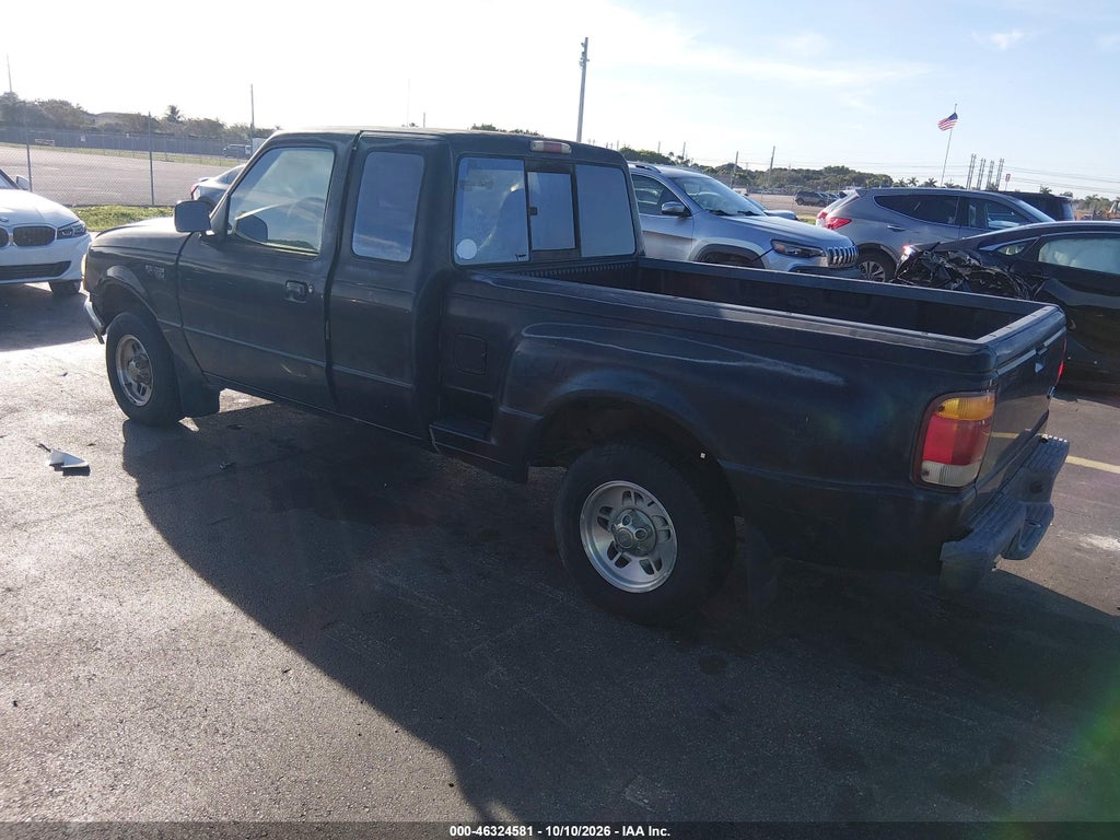 1998 Ford Ranger XL/XLT photo 3