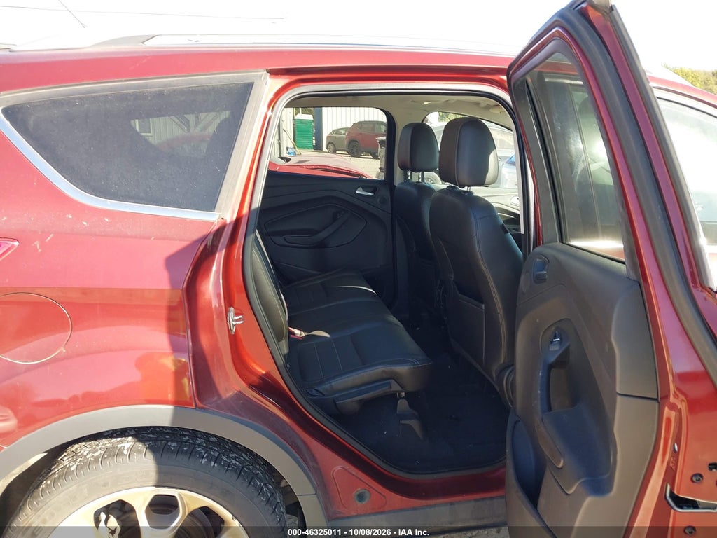 2014 Ford Escape Titanium photo 8