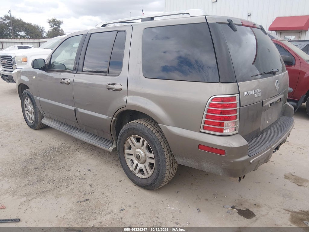 2003 Mercury Mountaineer photo 3
