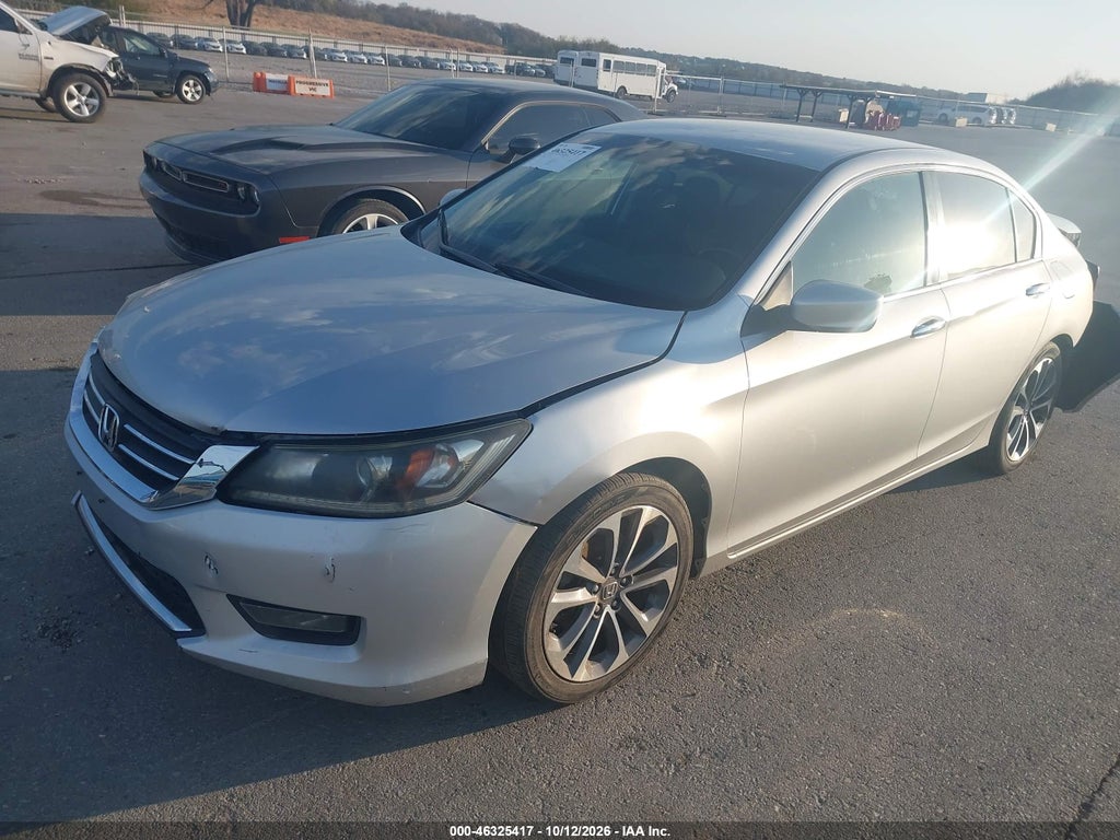 2015 Honda Accord Sport photo 2