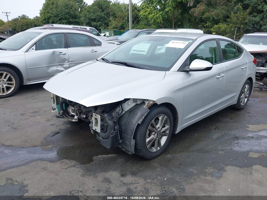 2018 Hyundai Elantra SEL photo 2