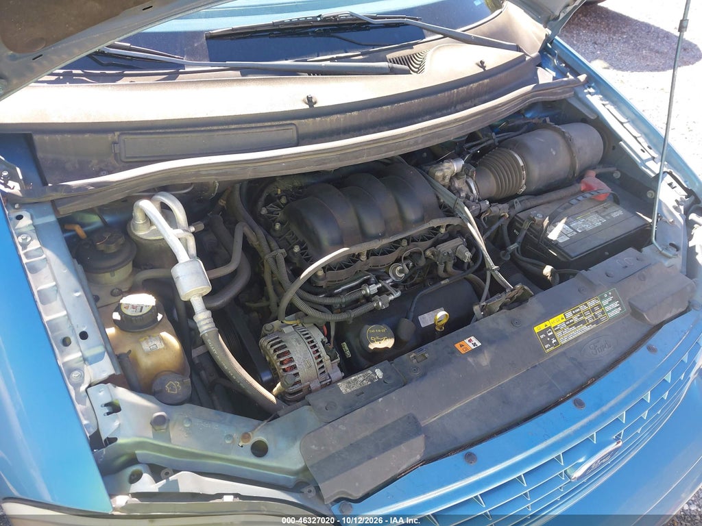 2003 Ford Windstar LX photo 10