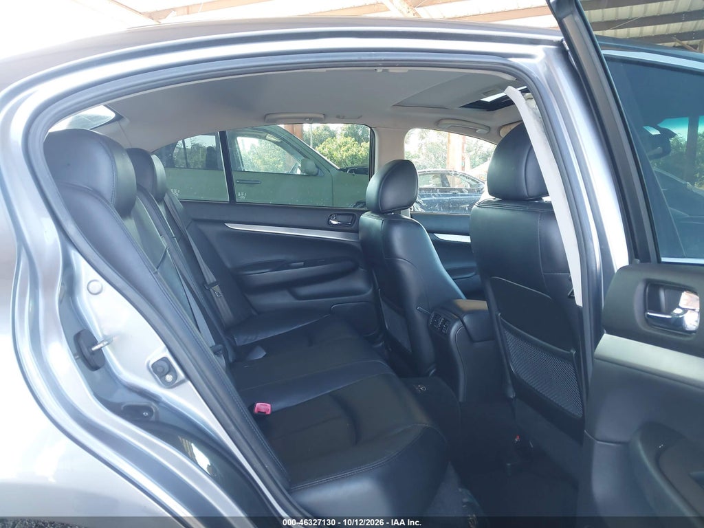 2013 Infiniti G37 Journey photo 8