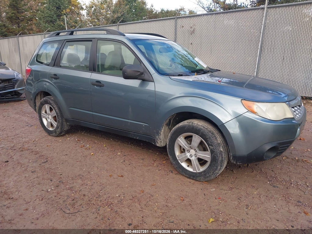 2011 Subaru Forester 2.5X photo 1